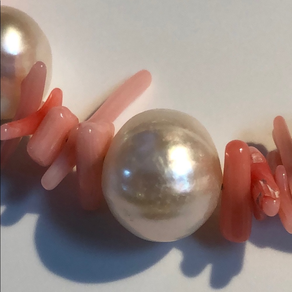 SOLD Cultured Pearl
& Bamboo coral Bracelet 💕 - Picture 5 of 8